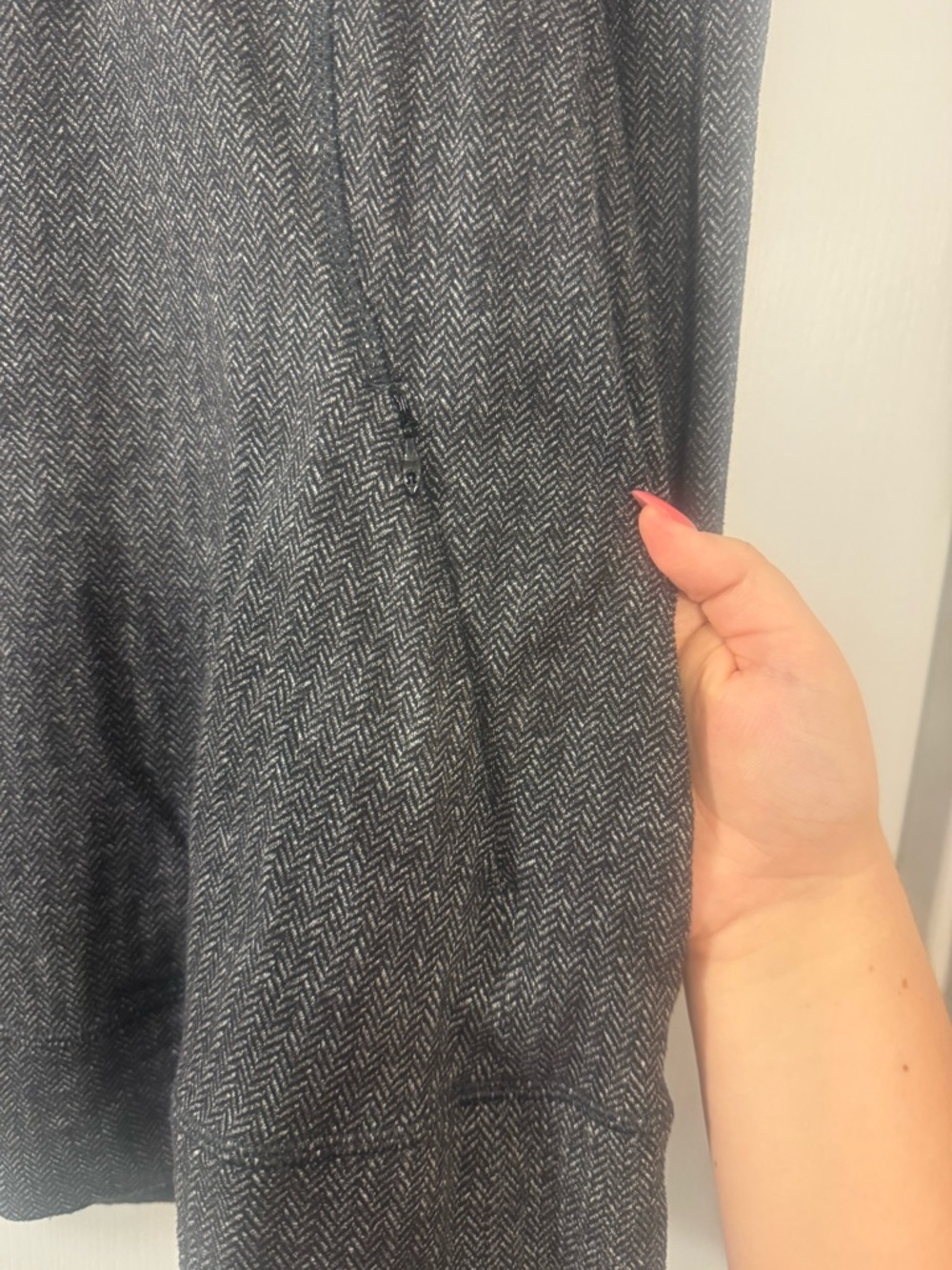 Lululemon Think Fast Herringbone Pullover - Picture 4 of 16